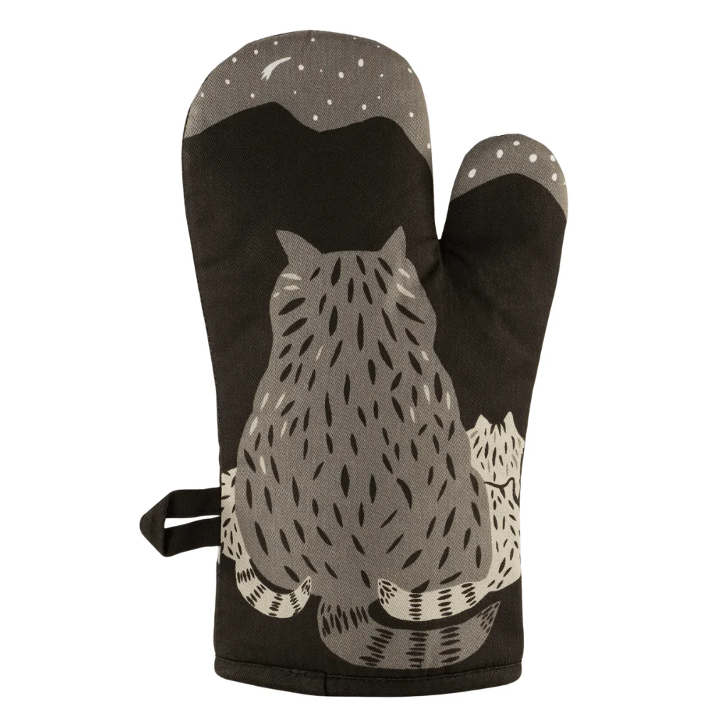 Blue Q Then Make Your Own Dinner Oven Mitt | Funny Raccoon Oven Glove - Image 2