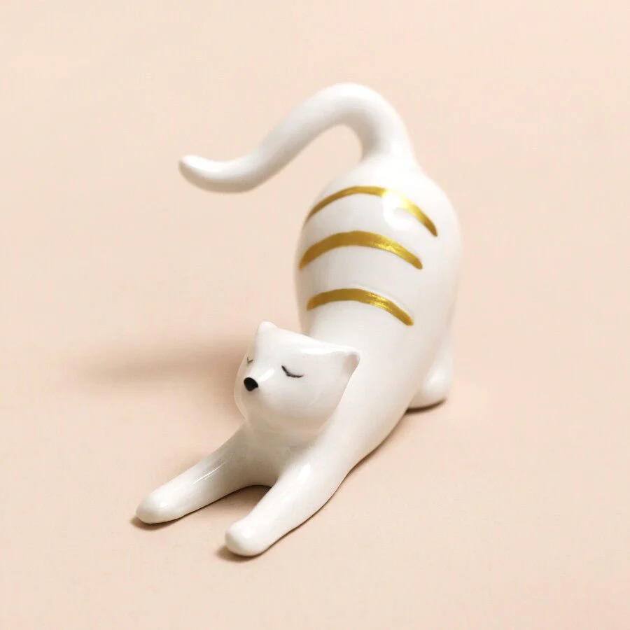 Lisa Angel Ceramic Stretching Cat Ring Holder