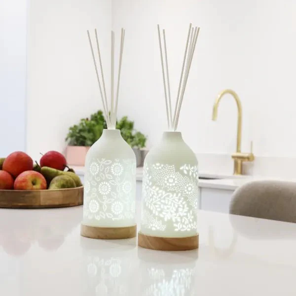 LED Ceramic Reed Diffuser – Leaf Design - Image 4