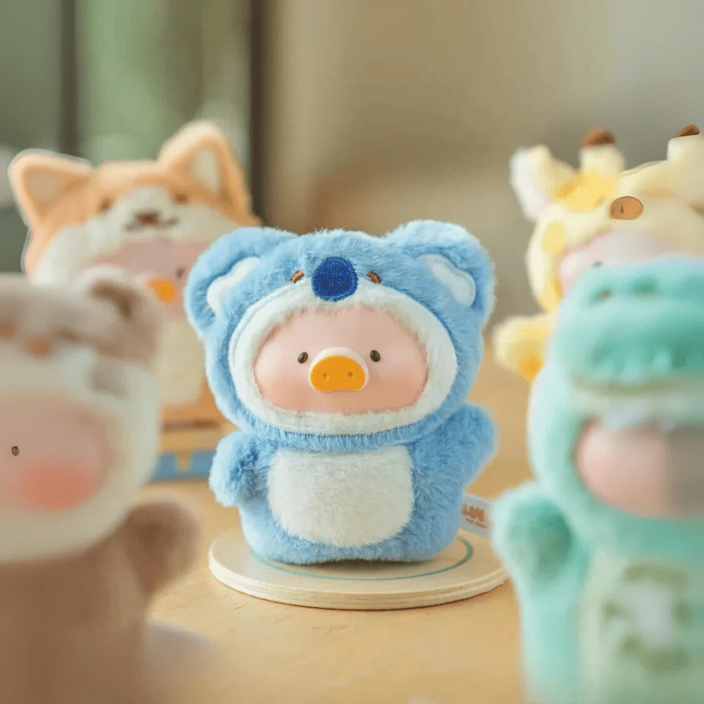Lulu The Piggy Animal Party Plush Keyring Blind Box - Image 11