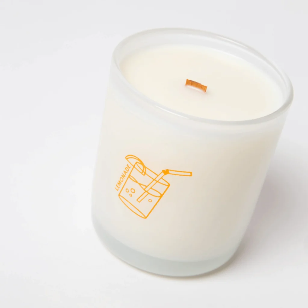 Milkjar Lemonade Candle – Coconut, Lime & Pine Coconut Soy Candle 8oz - Image 2