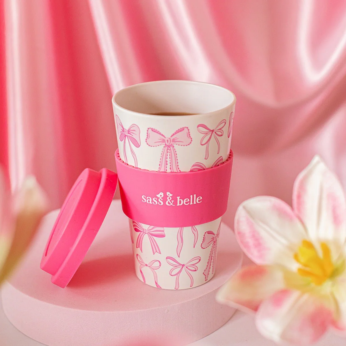 Sass & Belle Bow Travel Coffee Cup - Image 3